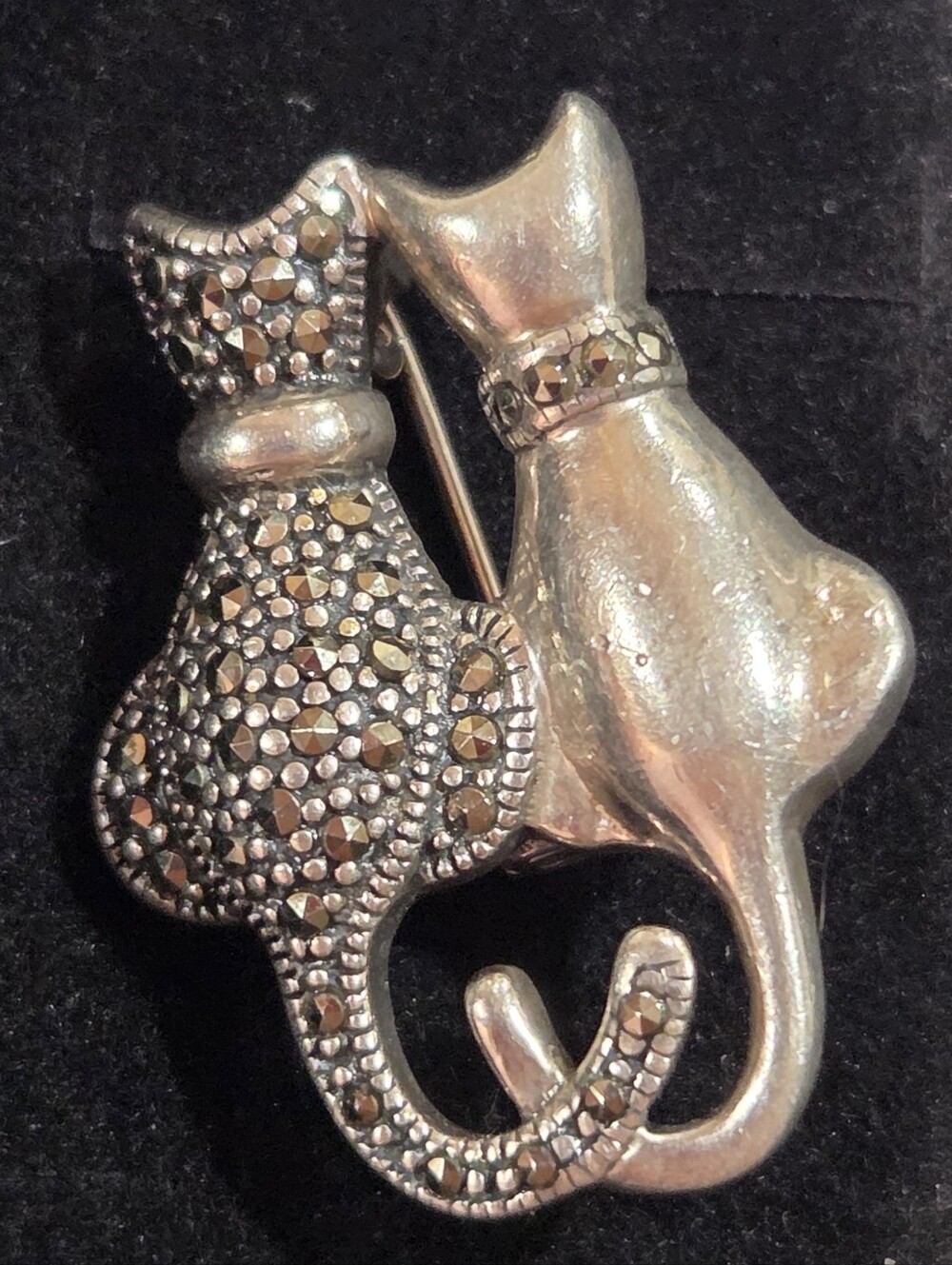 VTG 925 Sterling Silver  Genuine Marcasite Two Cat Couple Brooch Pin